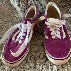 Size 2.5 Girl's Purple Vans